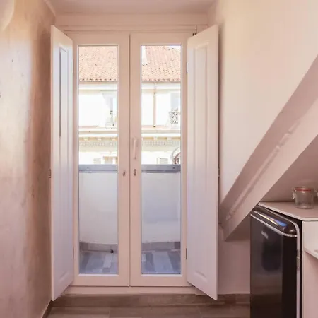 Piazza Vittorio Luxury View Apartment *